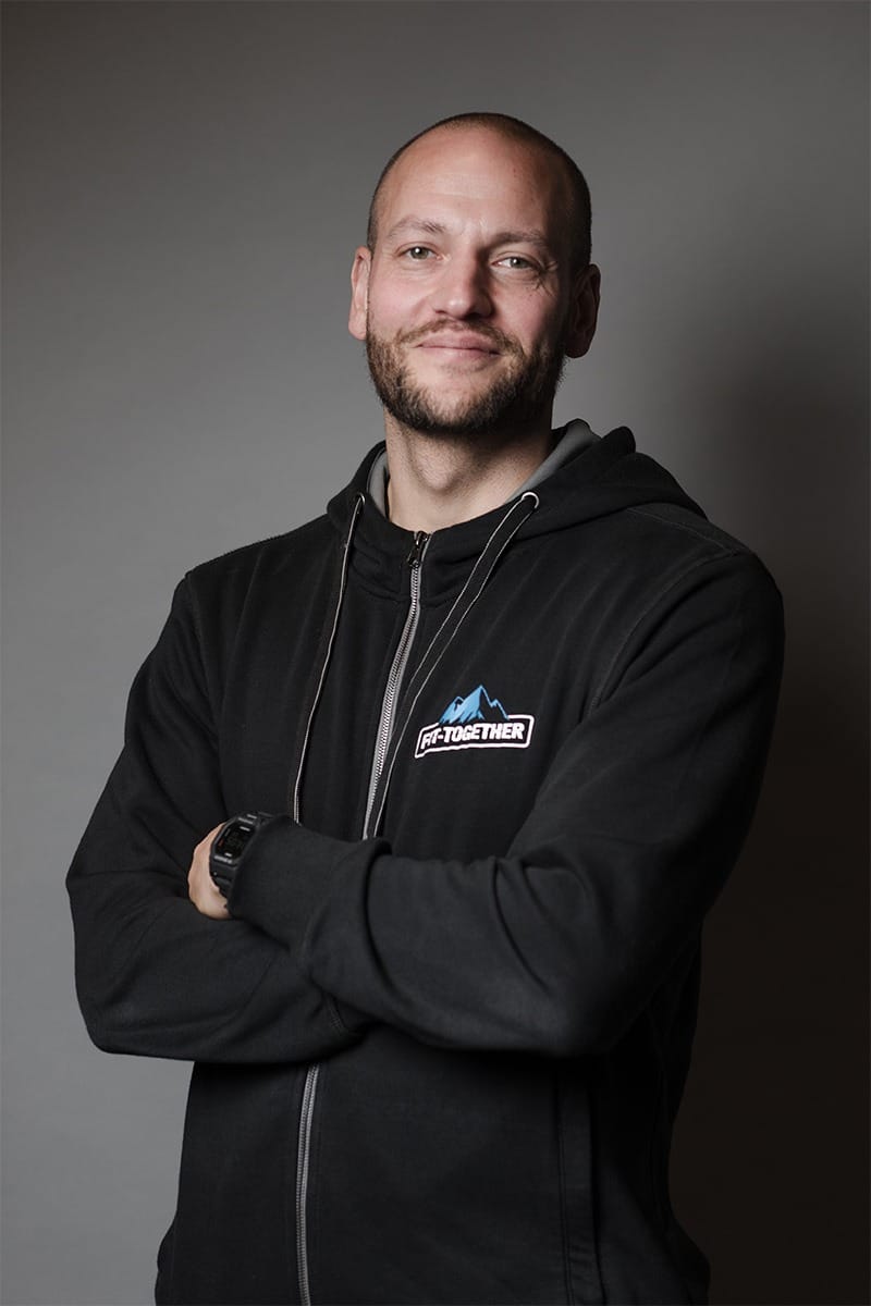 DENNIS KLEIN DENNIS KLEIN